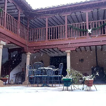 Rural Caballeros Almagro